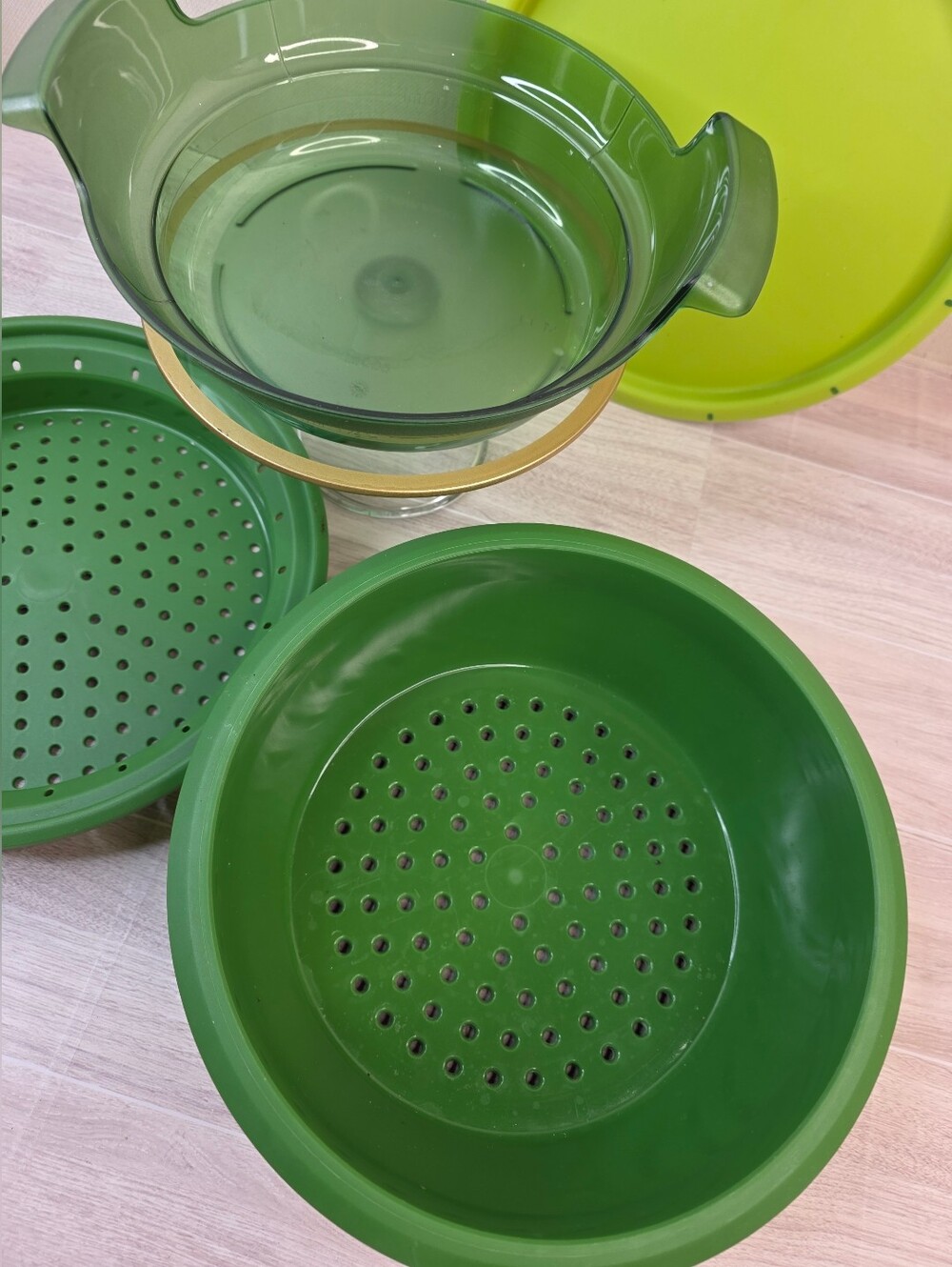 Tupperware Microwaveable Smart Steamer - Picture 4 of 4